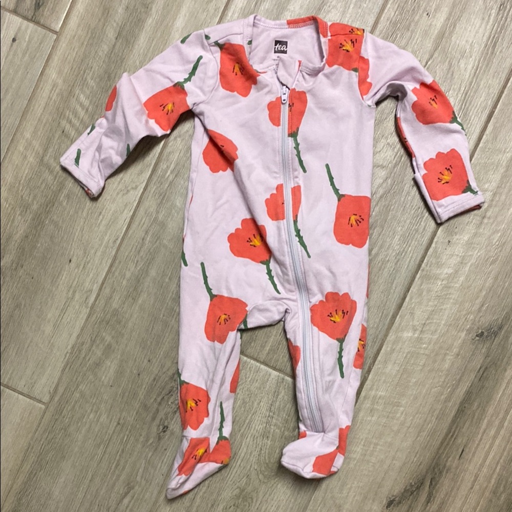Tea Collection zippered footie